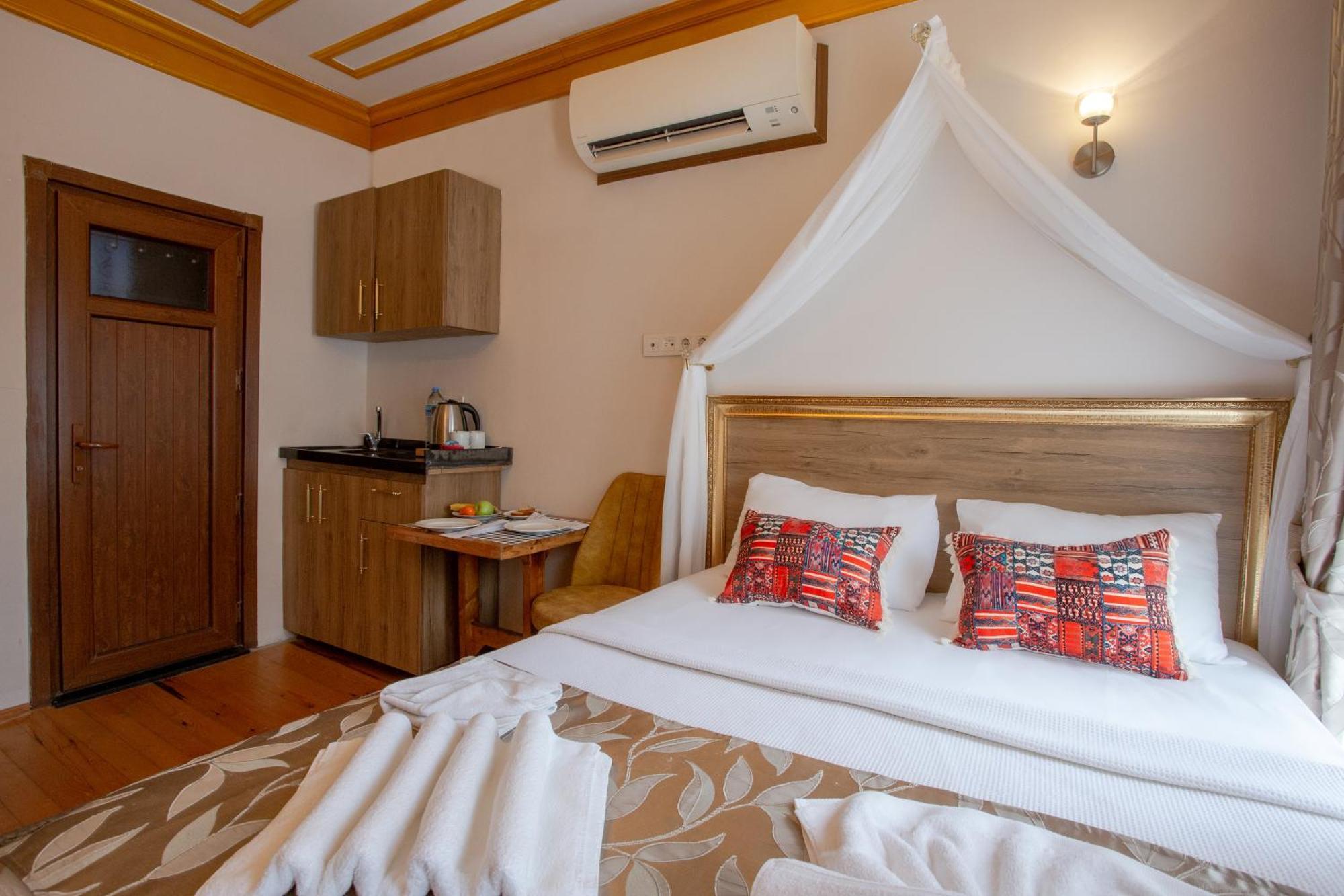 April Story Apart Hotel Стамбул Экстерьер фото