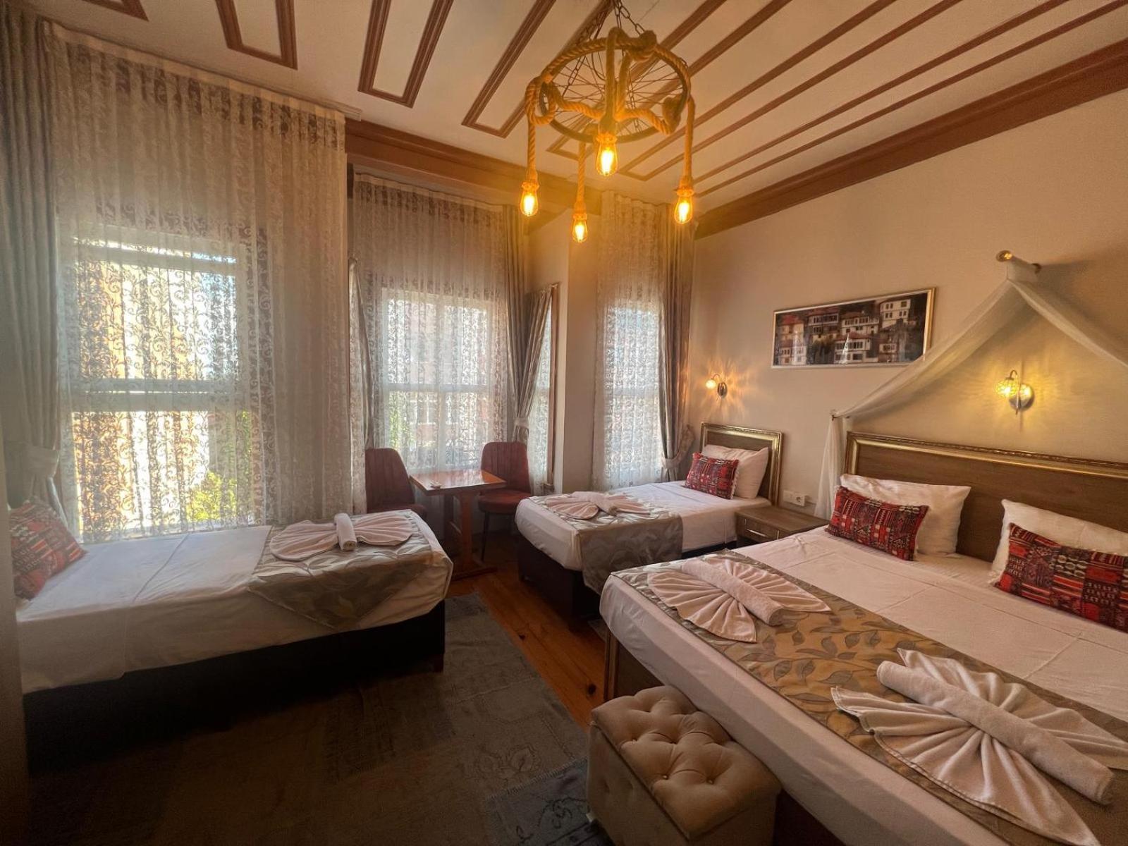April Story Apart Hotel Стамбул Экстерьер фото